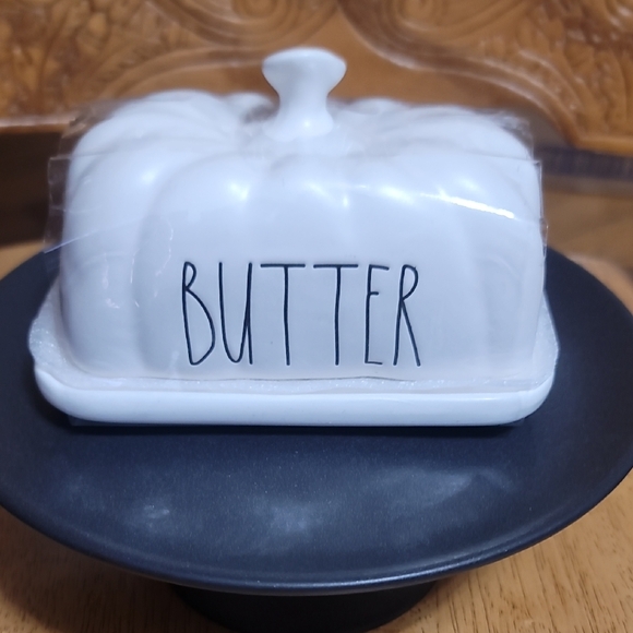 Rae Dunn Other - Rae Dunn White Pumpkin Butter Dish